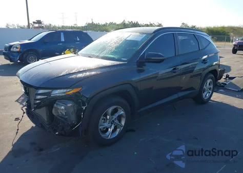 2022 Hyundai Tucson Sel z USA, uszkodzony, nr VIN 5NMJB3AE0NH094348